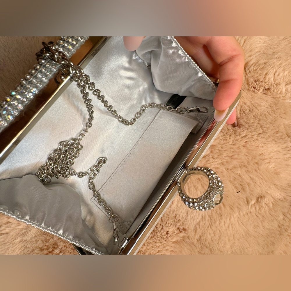 Silver Rhinestone Clutch - Picture 4 of 4